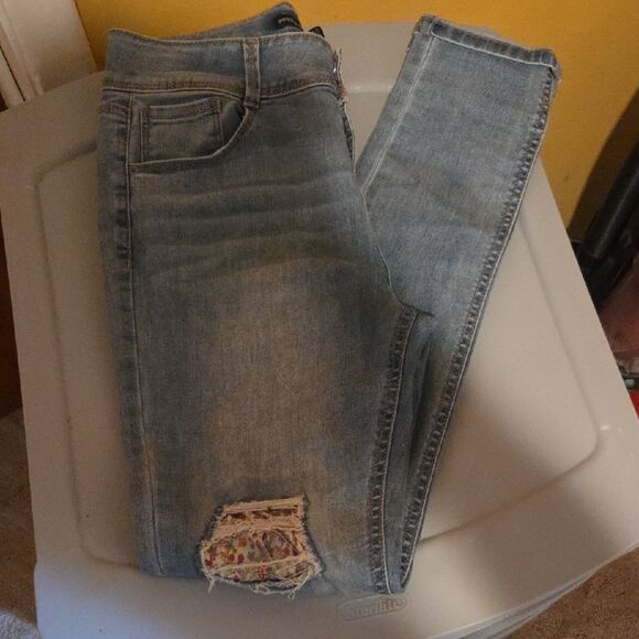 Imperial Girl Light Blue Distressed Skinny Jeans - Picture 7 of 7